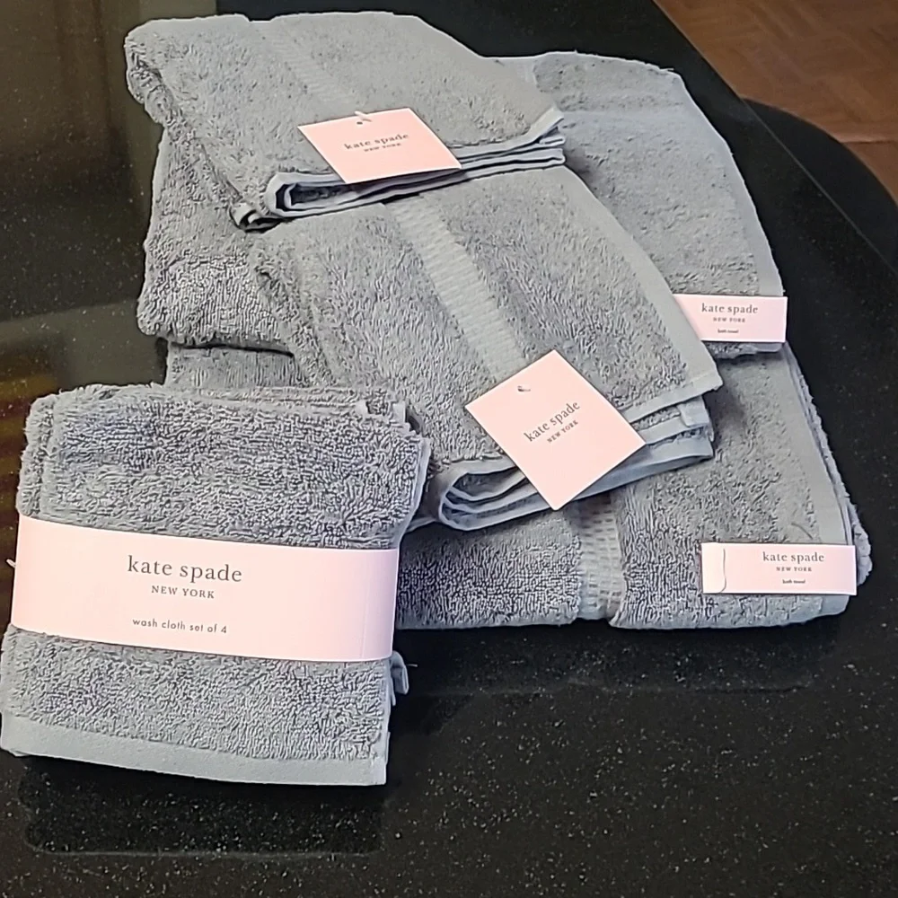 Kate Spade Bath Towel Set